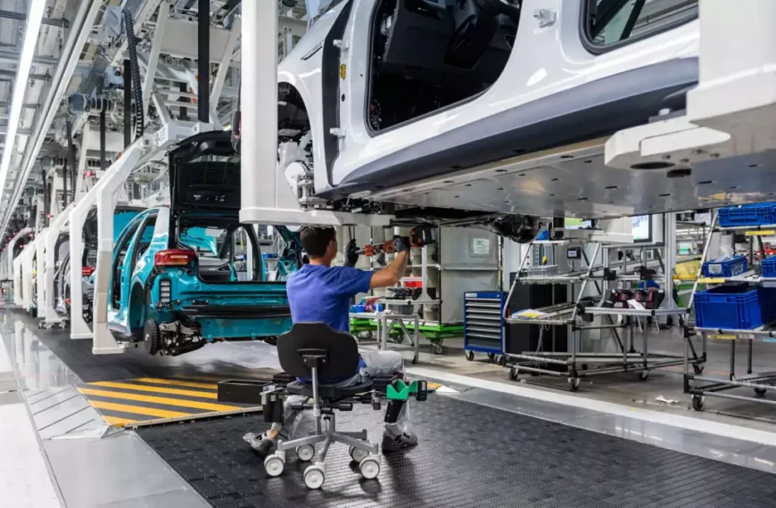 todayLAT near shoring