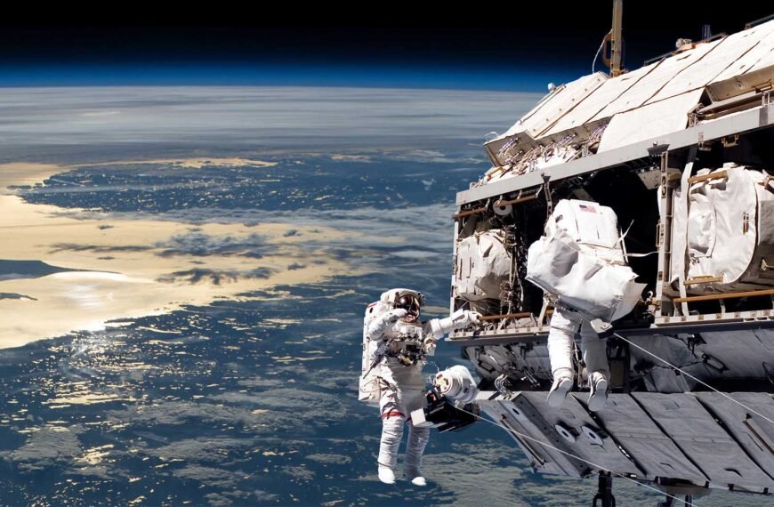 ¿Cuánto cuesta una caminata espacial?