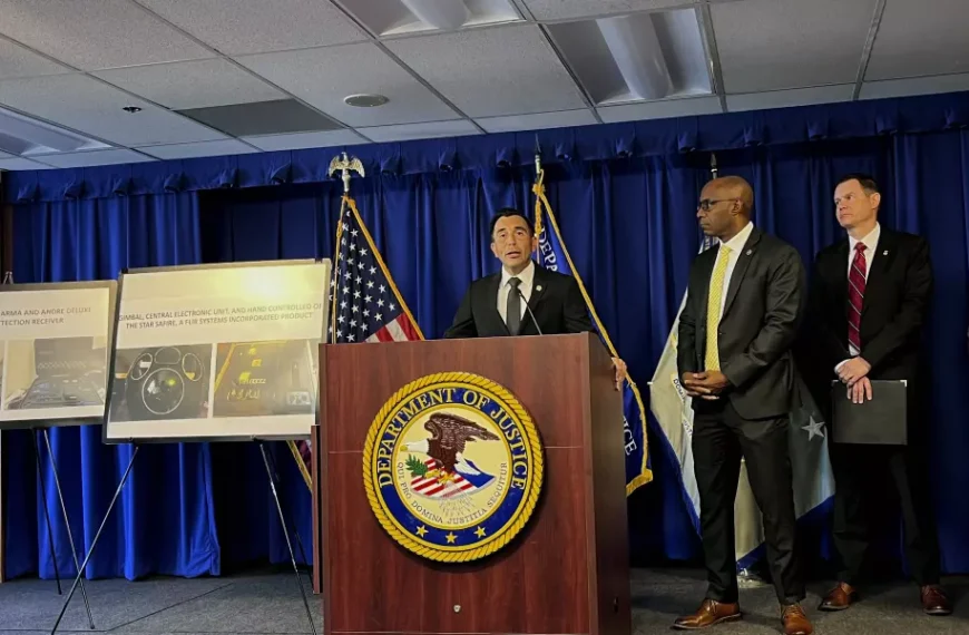 Ciudadano de California es acusado de enviar armas&hellip;