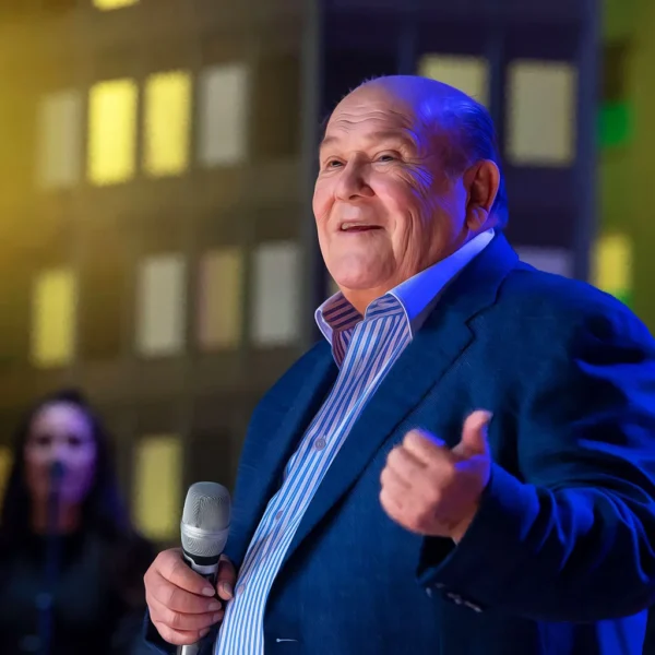 Top Five: Conoce los grandes éxitos de Leo&hellip;