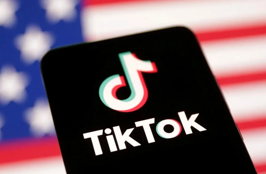 La red social TikTok en Estados Unidos “fuera”&hellip;