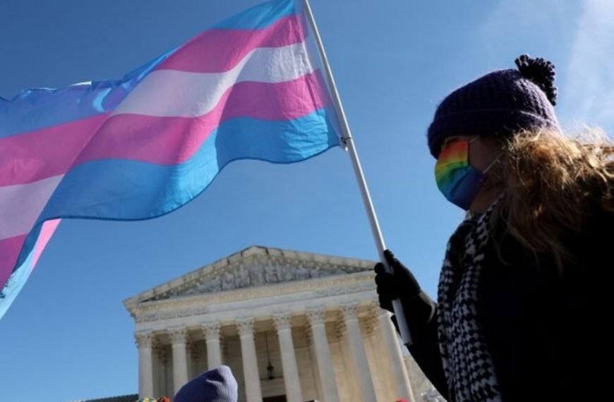 Trump prohíbe el tratamiento de transición de género&hellip;