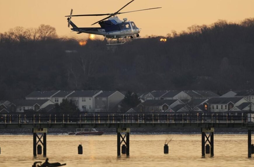Algunas víctimas del choque entre avión y helicóptero&hellip;
