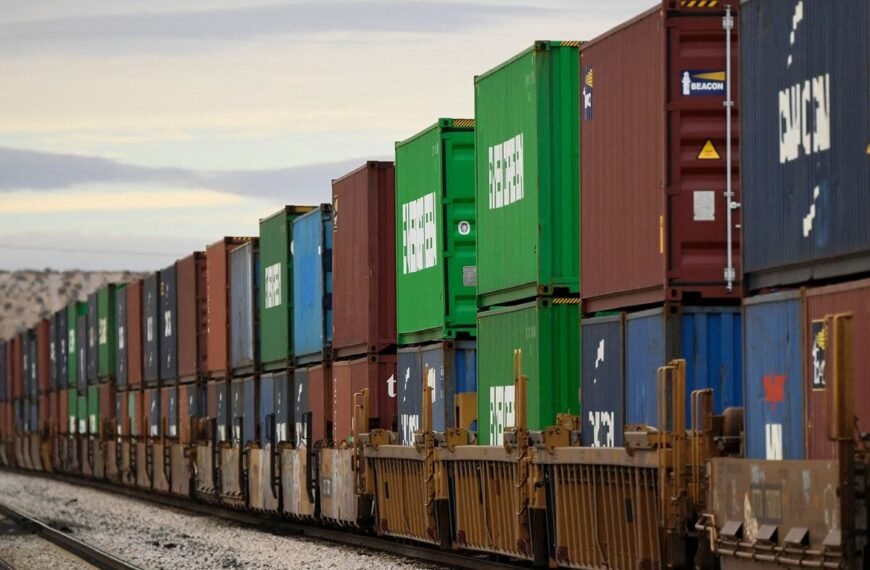 Arancel a las importaciones de México y Canadá&hellip;