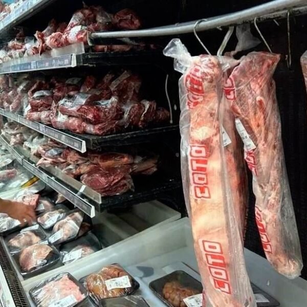 China anuncia aranceles a la carne de cerdo&hellip;