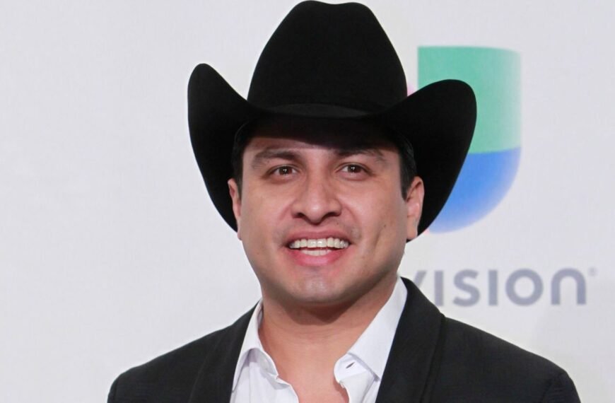 Sin visa quedó el cantante mexicano&hellip;