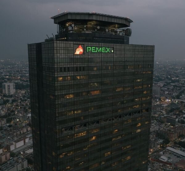 Vencimientos de la deuda de Pemex generan preocupación…