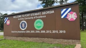Tiroteo en base militar de Fort Stewart deja cinco soldados heridos y un detenido en Georgia