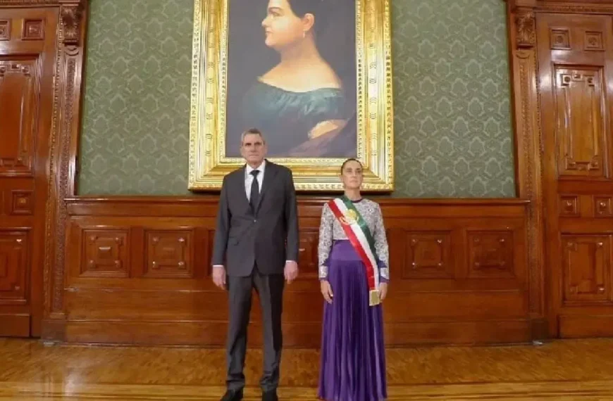 Diseño del vestido de Claudia Sheinbaum…