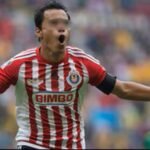 ¿Cuál es la acusación contra el exfutbolista Omar Bravo ante la fiscalía de Jalisco?